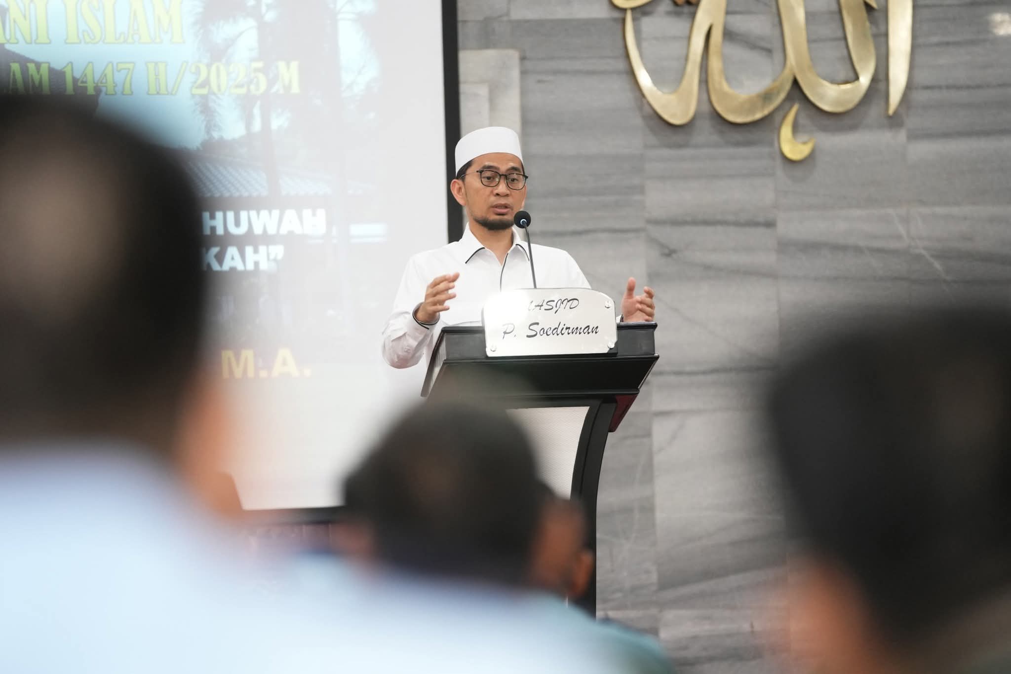 Ustad Dr. (H.C.) Adi Hidayat, Lc., M.A.,