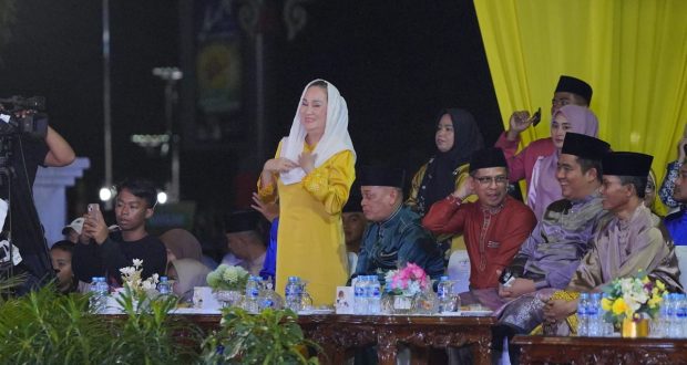 Bupati Natuna, Ibu Cen Sui Lan