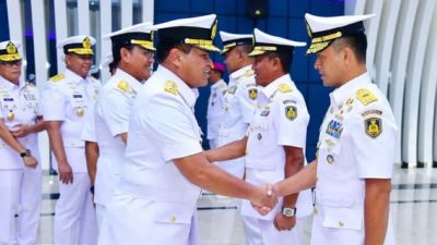 Laksamana TNI Dr. Muhammad Ali memimpin langsung upacara Serah Terima Jabatan (Sertijab)