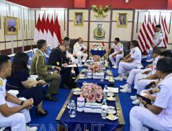 TNI AL Perkuat Kerja Sama Pertahanan Global Lewat Kunjungan Delegasi Sahabat di Indo Defence