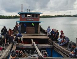 TNI AL Gagalkan Upaya Penyelundupan Timah Ilegal Senilai Rp8 Miliar di Pangkal Pinang