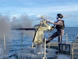Dukung Program Kasal, KRI Kapak-625 Latih Penembakan Senjata di Laut Maluku
