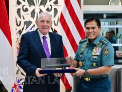 Kasal Muhammad Ali Perkuat Sinergi Maritim dengan Inggris, Bahas Kerja Sama Strategis