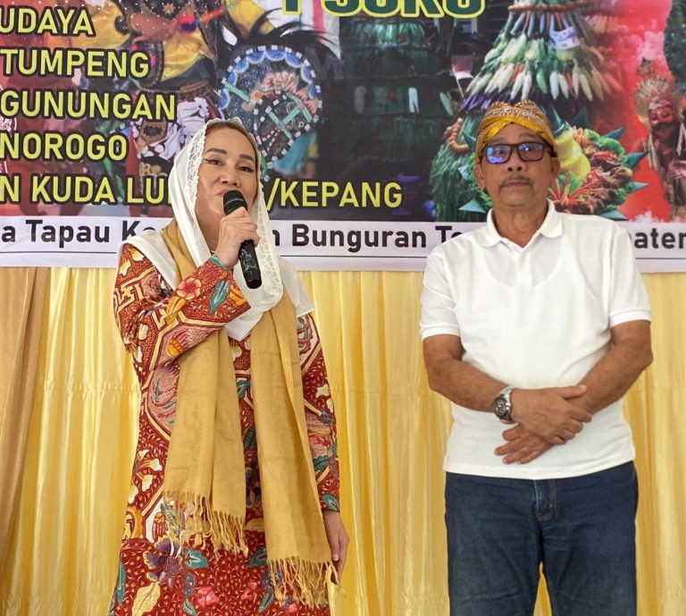 Pagelaran Budaya Desa Tapau
