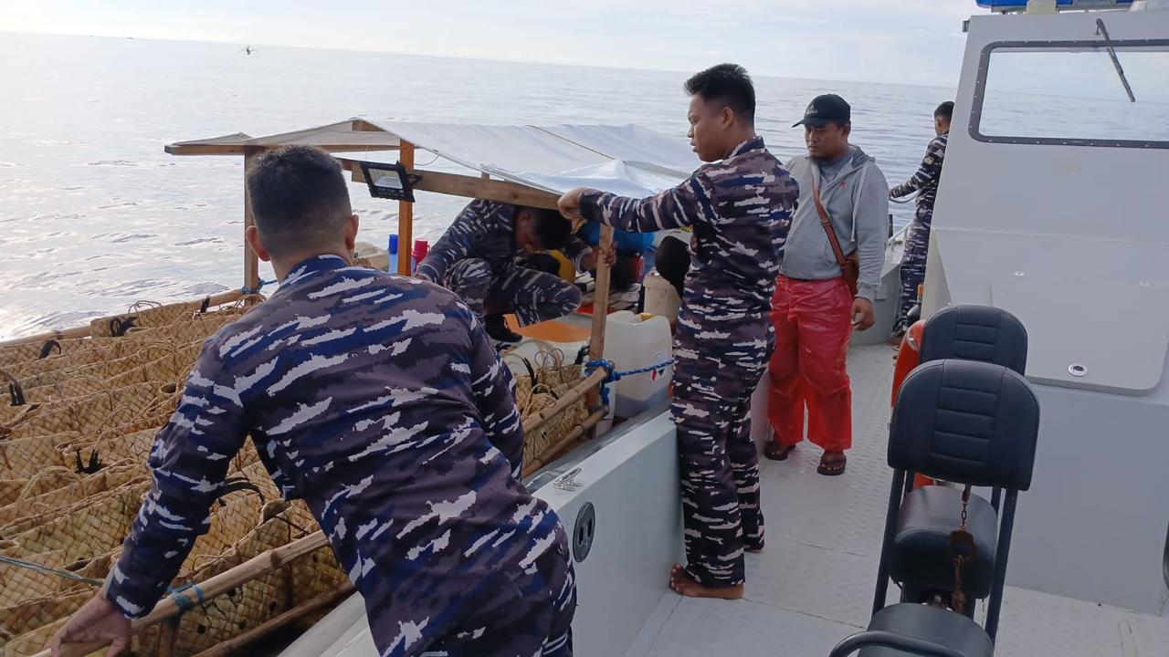 Prajurit TNI Angkatan Laut (AL) berhasil menggagalkan aksi penyelundupan