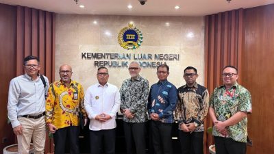 Wakil Gubernur Kepri, Nyanyang Haris Pratamura, melakukan kunjungan kerja ke Kementerian Luar Negeri Republik Indonesia, khususnya bertemu langsung dengan Dirjen Asia Pasifik dan Afrika (Aspasaf), Abdul Kadir Jailani, di Jakarta, Rabu (9/7/2025).