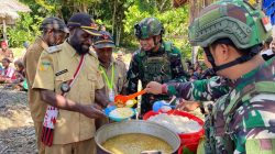 TNI Hangatkan Hati Warga Suminka dengan Bakti Sosial Penuh Kasih