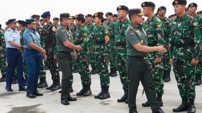 Kedatangan mereka di Tanah Air disambut Panglima Tentara Nasional Indonesia (TNI) Jenderal TNI Agus Subiyanto pada Jumat (18/07/2025).