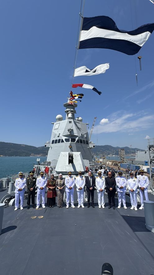 KRI Brawijaya di Ficantieri Shipyard La Spezia Italia