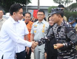 TNI AL dan Wapres RI Tinjau Penanganan SAR KMP Tunu Pratama Jaya di Banyuwangi