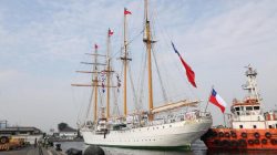 TNI AL Sambut Kedatangan Kapal Latih Chile CNS Esmeralda, Perkuat Diplomasi Maritim Navy Brotherhood