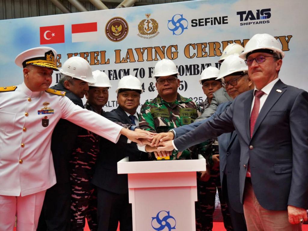 Upacara Peletakan Lunas Pertama (Keel Laying) Kapal Cepat Rudal (KCR) Full Combat Mission di TAIS Shipyard, Turki.
