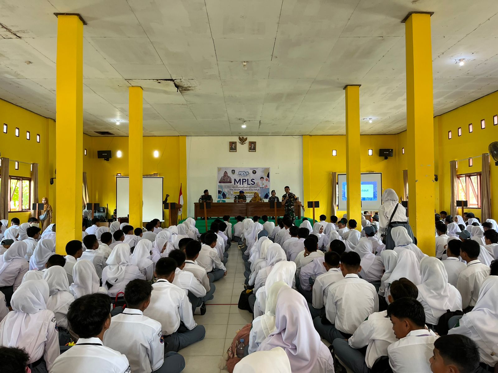 SMA NATUNA