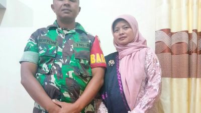 Prof. Dr. Zulfani Sesmiarni, M.Pd., istri Babinsa Ampek Angkek Candung Kodim 0304/Agam, Sertu Bertoni
