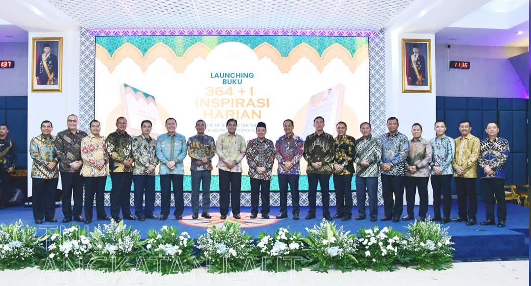 Buku "364+1 Inspirasi Harian' karya Prof. Dr. Achmad Tjachja Nugraha