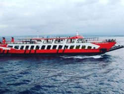 Tim SAR Gabungan TNI Al Basarnas Temukan Bangkai KMP Tunu Pratama Jaya Di Selat Bali