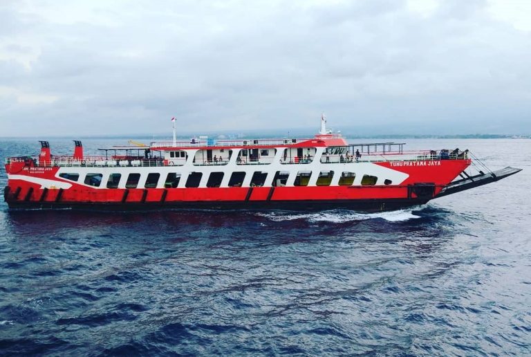 KMP Tunu Pratama Jaya tenggelam saat pelayaran dari Pelabuhan Ketapang menuju Gilimanuk, Rabu (2/7/2025).