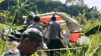 Pesawat Latih TNI AU Jatuh di Bogor