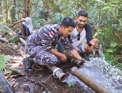 Manfaat Dirasakan Nyata Sinergi TNI AL dan Masyarakat Sukses Salurkan Air Bersih ke 10 Desa