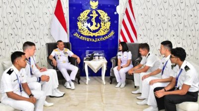 Foto Dinas Penerangan Angkatan Laut Indonesia