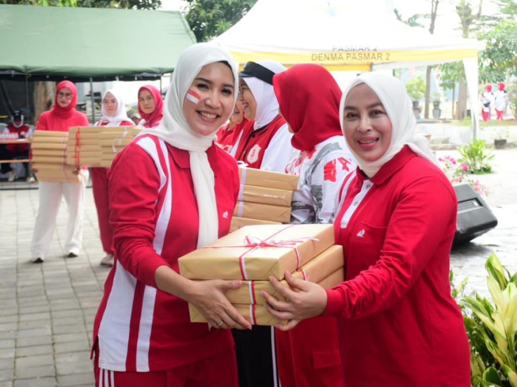 Olahraga Bersama" yang digelar di Mako Pasmar 2 Kesatrian Marinir Moekijat,