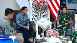 Kepala Staf Angkatan Laut (Kasal) Laksamana TNI Dr. Muhammad Ali menerima kunjungan kehormatan Bupati Kabupaten Kaur, Provinsi Bengkulu, H. Lismayanto, S.H., M.H