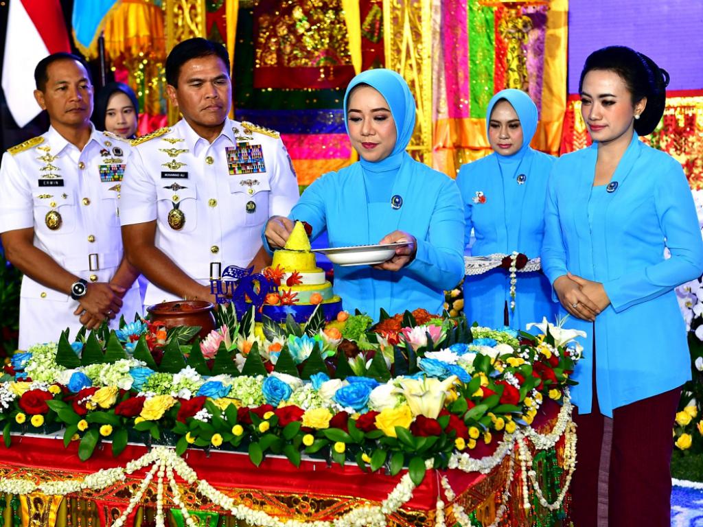 Ketua Umum Jalasenastri Ny. Fera Muhammad Ali, pada peringatan Hari Ulang Tahun (HUT) ke-79 Jalasenastri Tahun 2025.