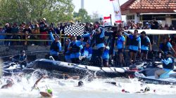 Fin Swimming Selat Madura Piala Kasal 2025 resmi menjadi ajang bergengsi yang tidak hanya memperebutkan piala bergengsi dari Kepala Staf Angkatan Laut