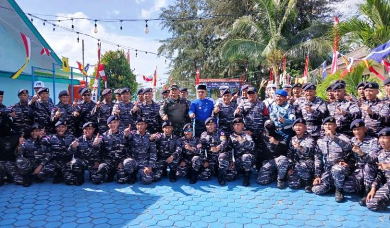 Panglima Kogabwilhan I, Letjen TNI Kunto Arief Wibowo, saat melakukan kunjungan kerja ke Anambas pada Jumat (15/8/2025). Foto: Pen Kogabwilhan I