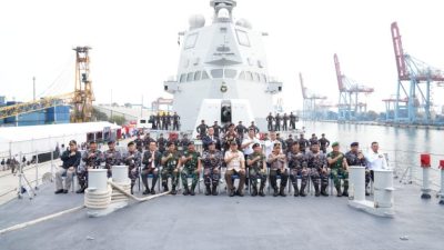 Menhan RI Sambut Kedatangan KRI Brawijaya-320, Frigate Terbesar di Asia Tenggara untuk Perkuat Pertahanan Maritim foto Biro Infohan Setjen Kemhan
