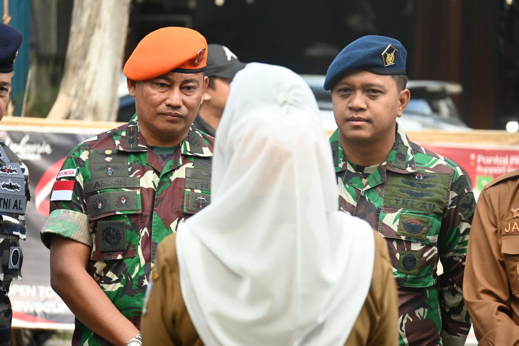 Kadisops Lanud Raden Sadjad, Mayor Pnb Muhammad Qorie P, S.H. (mewakili Komandan Lanud) hadir dalam Deklarasi Damai FK