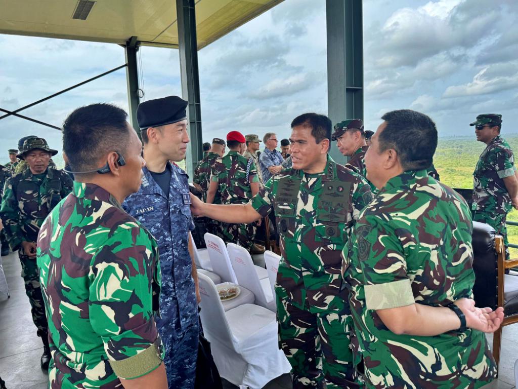 demonstrasi Joint Land Fire Exercise di Puslatpur Baturaja,menandai puncak Latgabma Super