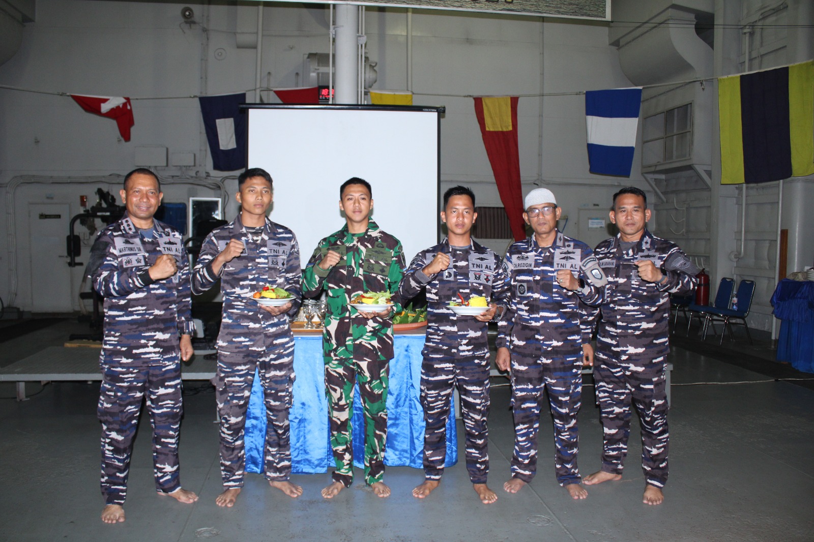 Satuan Tugas (Satgas) Operasi Trisila 25/III Komando Armada II (Koarmada II)