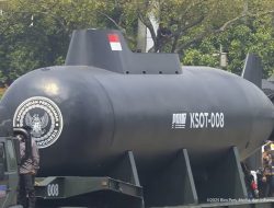 Dikendalikan dari Darat, KSOT-008: Kapal Selam Nirkawak Andalan TNI AL Karya Anak Bangsa