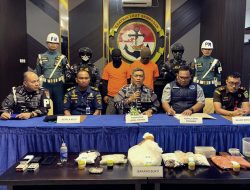 TNI AL Gagalkan Penyelundupan 9,4 Kg Bahan Baku Ekstasi dan Kokain di Perairan Bintan