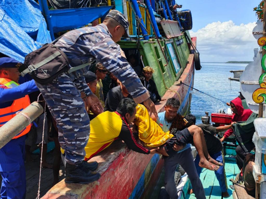 Pangkalan TNI AL (Lanal) Banyuwangi dan Pos TNI AL (Posal) Muncar