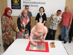 FEB UI Resmikan Lounge Gelar Workshop AI, Tekankan Peran Kunci Pendidikan dan Pertahanan Nasional