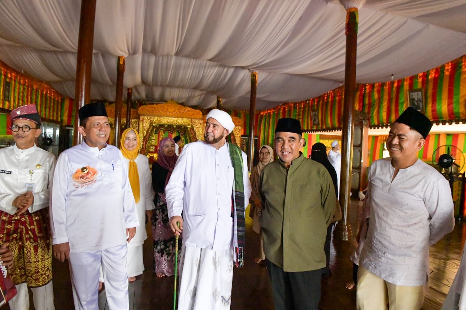 Khutbah Jumat: Menggali Makna Mendalam di Hari Penuh Kemuliaan foto humas Pemprov Kepri