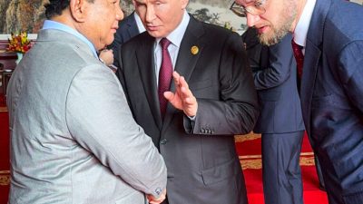 Presiden Republik Indonesia, Prabowo Subianto, mengadakan pertemuan khusus dengan Presiden Federasi Rusia, Vladimir Putin, di sela kunjungan kerjanya menghadiri perayaan 80 Tahun Kemenangan Perang Perlawanan Rakyat Tiongkok di Beijing, Republik Rakyat Tiongkok, pada Rabu, 3 September 2025.