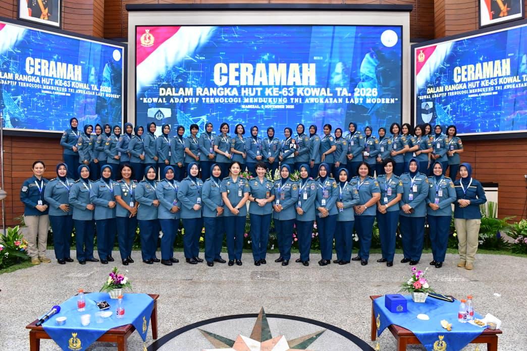 Korps Wanita TNI AL(Kowal)