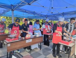 Peringatan HUT Ke 80 Korps Marinir di Surabaya Diwarnai Demo Terjun Payung, Edukasi, dan Bakti Sosial