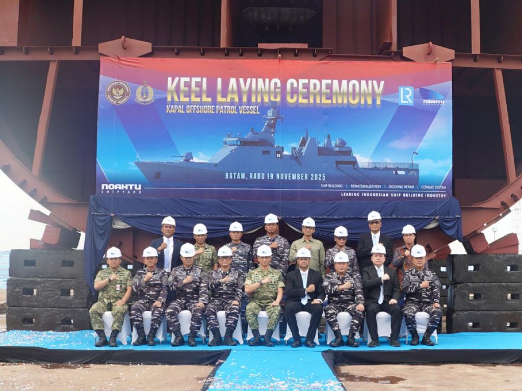 peletakan lunas pertama untuk Kapal OPV (Offshore Patrol Vessel) ke-3 dengan nomor lambung H7117