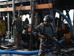 TNI AL Tunjukkan Kekuatan dan Kesiapan Tempur Gagalkan Penyitaan Pasir Timah Ilegal di Bangka Belitung