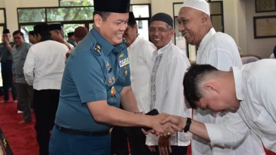Dinas Pembinaan Mental Angkatan Laut (Disbintalal) menyelenggarakan Bimbingan Manasik Haji bagi Jamaah Calon Haji TNI AL
