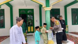 Kasat Lantas Polres Natuna Pimpin Langsung Jumat Berkah Bagikan Makanan untuk Perkuat Sinergi dengan Masyarakat