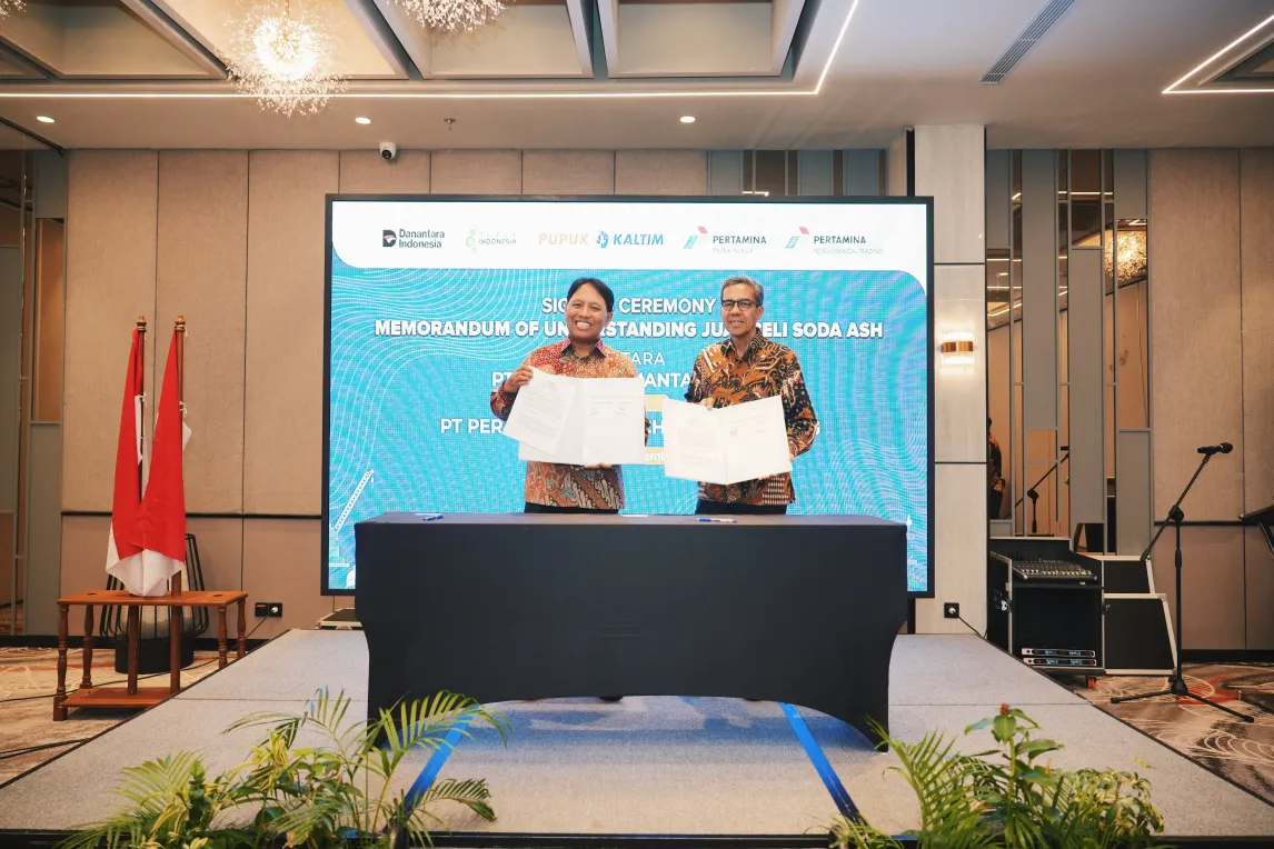 PT Pertamina Petrochemical Trading (Pertachem), salah satu entitas usaha dalam Group PT Pertamina Patra Niaga, menjalin kerja sama strategis dengan PT Pupuk Kalimantan Timur (Pupuk Kaltim)
