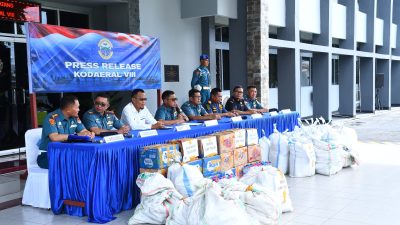 Satuan Quick Response (QR-8) Komando Daerah Angkatan Laut (Kodaeral) VIII berhasil menggagalkan aksi penyelundupan minuman keras tradisional jenis Cap Tikus ribuan liter