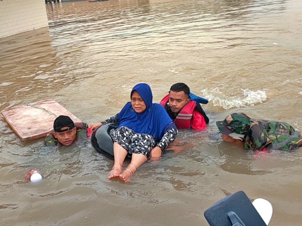 Hari ke-8 pasca bencana banjir bandang dan longsor yang melanda Kabupaten Langkat sejak 26 November 2025