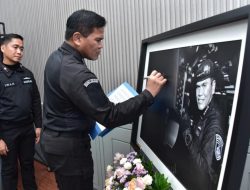 Panglima Laut Dalam, Kasal Muhammad Ali Berseragam Hitam Resmikan Sistem Perang Kapal Selam Terpadu