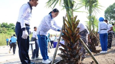 Kasal, Hari Armada RI 2025, Laksamana TNI Muhammad Ali, Koarmada II, Jalasenastri, penanaman pohon lontar, Food Court Armada Jaya,